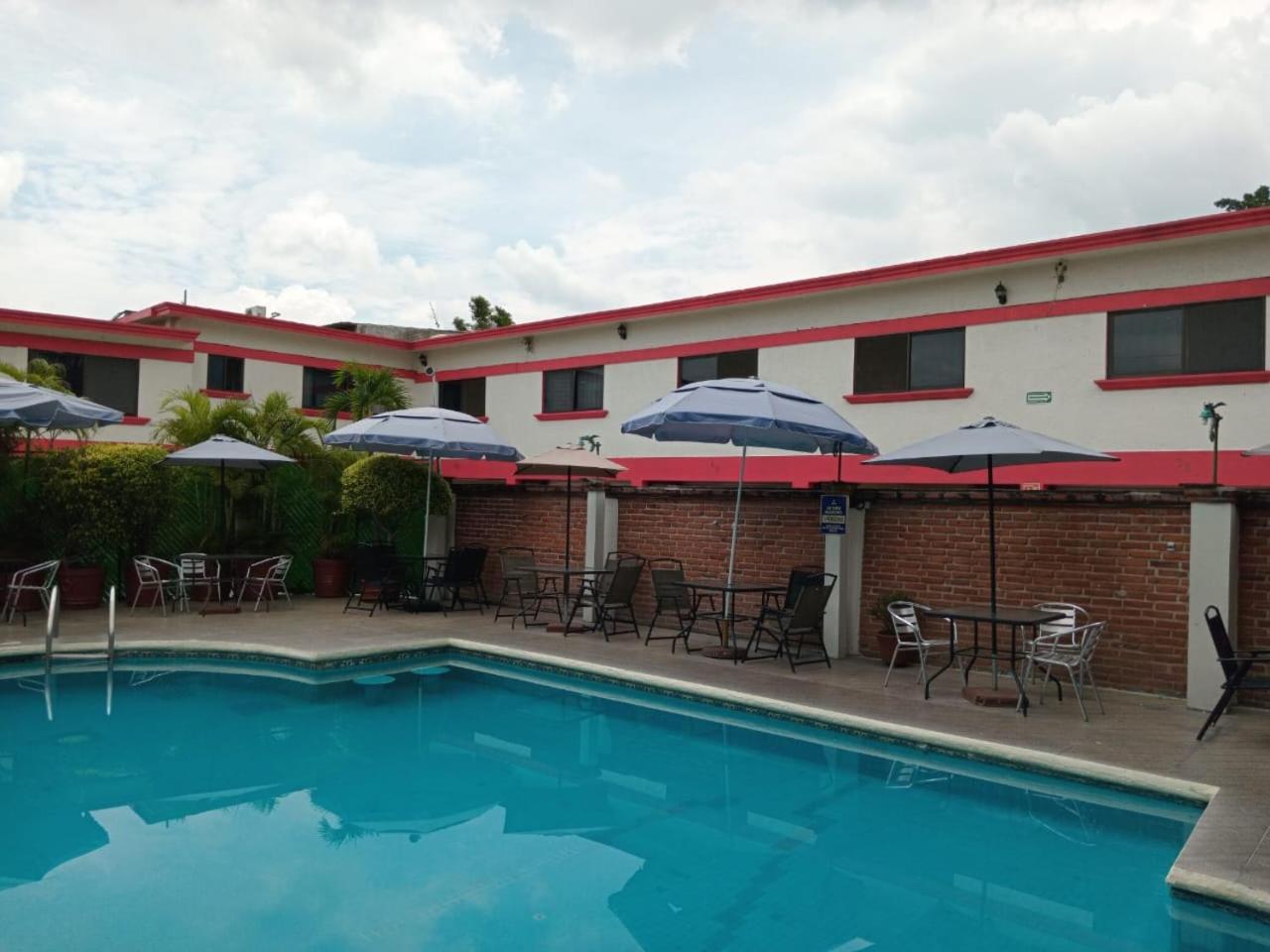 Hotel Parador Del Rey Temixco Bagian luar foto