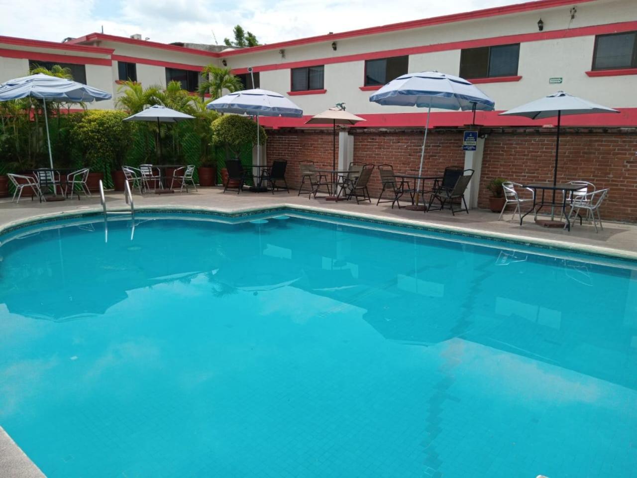 Hotel Parador Del Rey Temixco Bagian luar foto